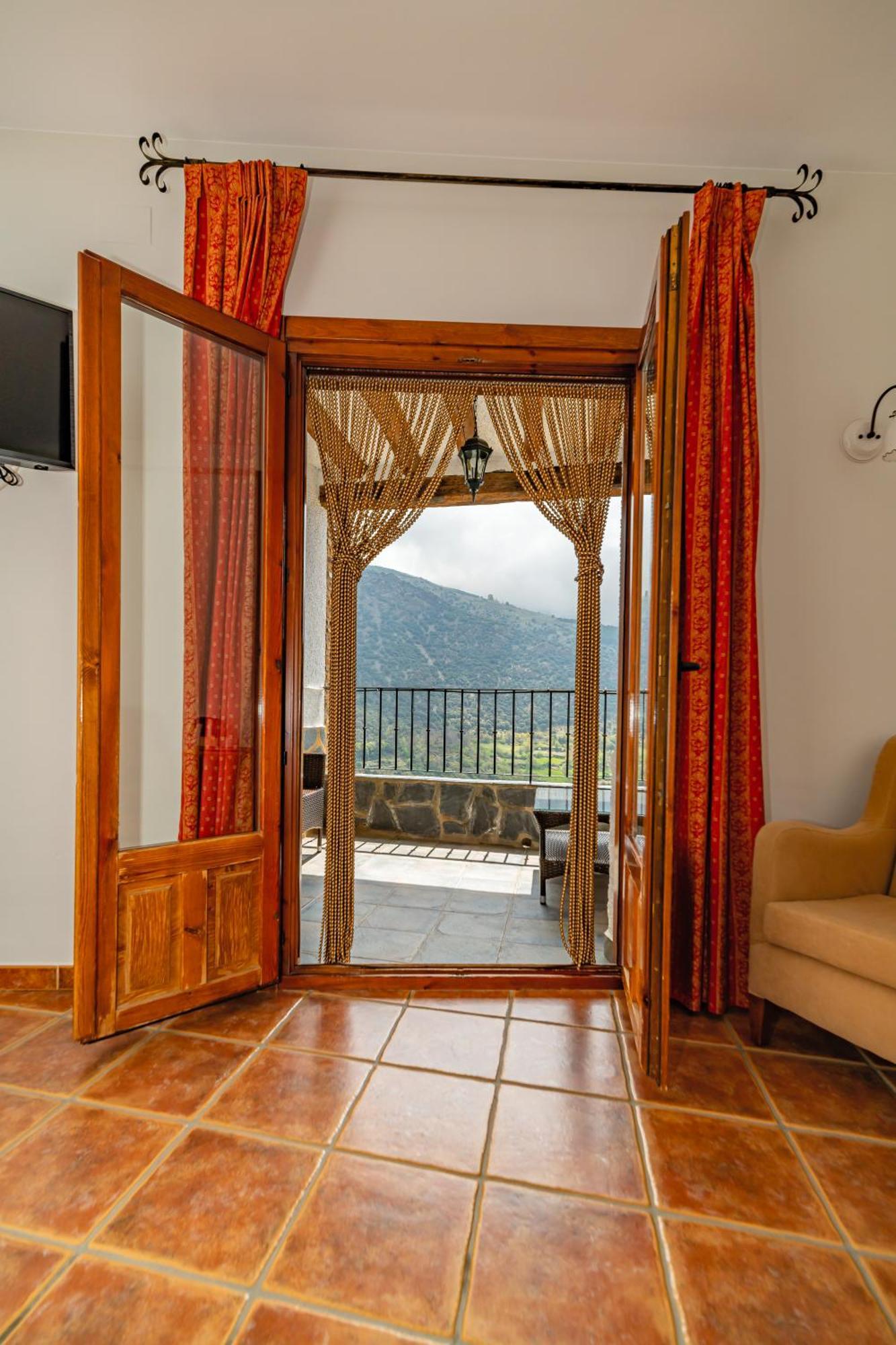 Hotel La Fragua II Trevélez Extérieur photo